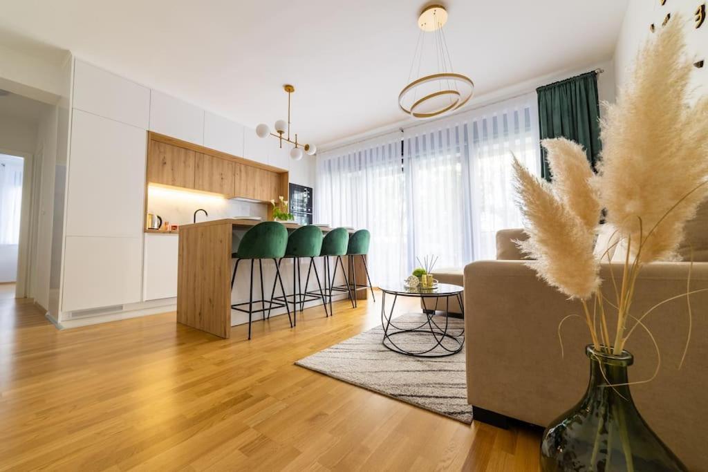Apartman Lux Self Check-In Virovitica Exterior foto